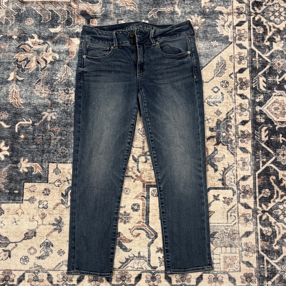 6R | American Eagle | Dark Blue Women's Jeans